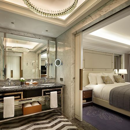 Lotte Hotel Seoul Executive Tower Екстер'єр фото Suite