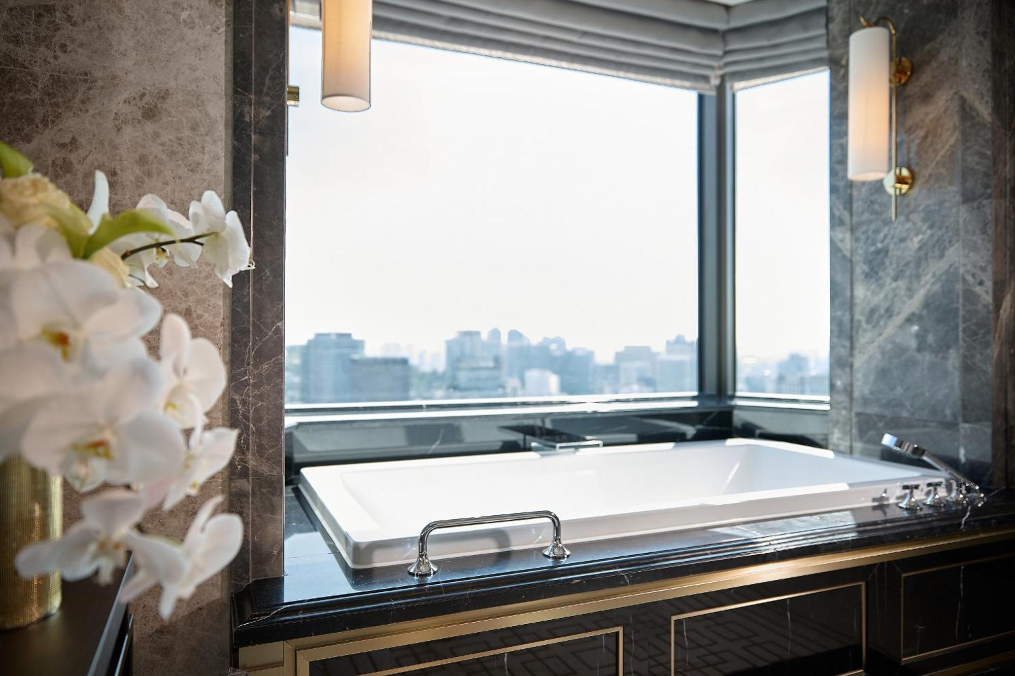 Lotte Hotel Seoul Executive Tower Екстер'єр фото Bathroom