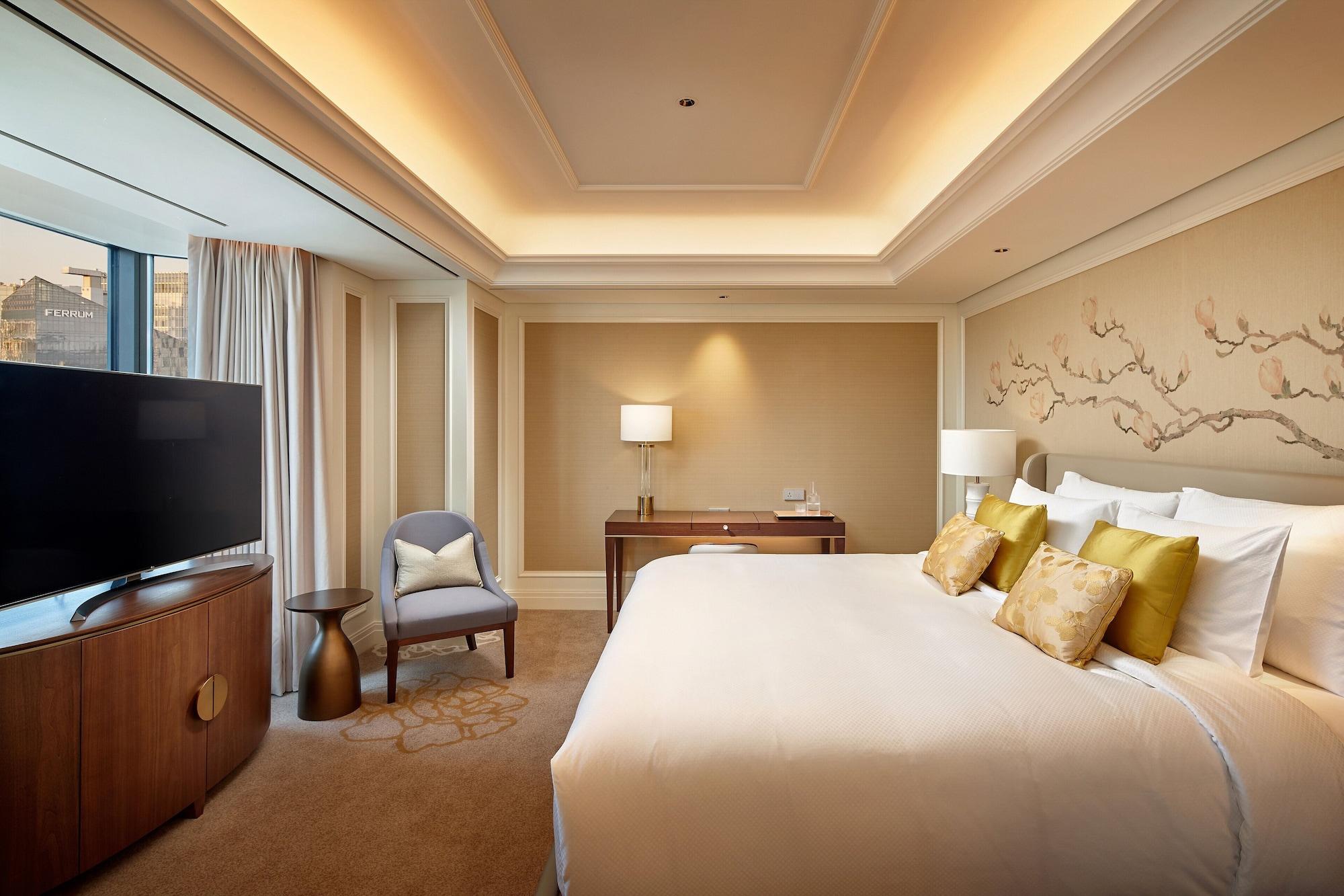 Lotte Hotel Seoul Executive Tower Екстер'єр фото A bedroom at The Ritz-Carlton, Osaka