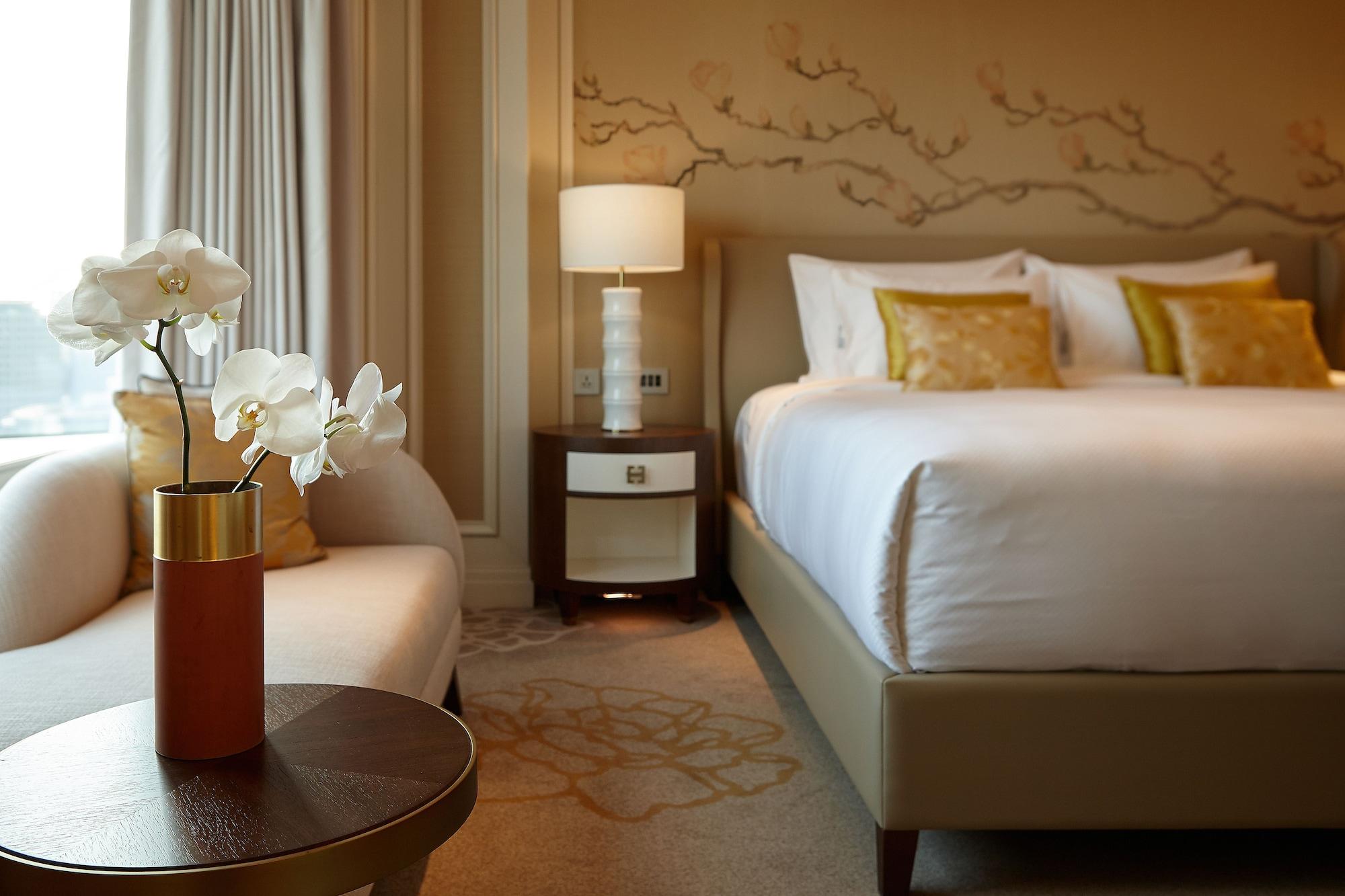 Lotte Hotel Seoul Executive Tower Екстер'єр фото A bedroom at the hotel